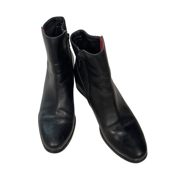 Aqua diva woman booties size 10. great condition - Picture 3 of 9